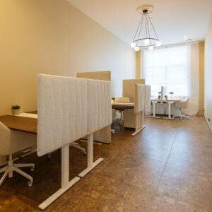 PRIVATE OFFICE | 12 Desks